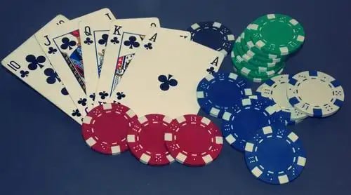 Pengguna menjaga privasi saat akses mobile